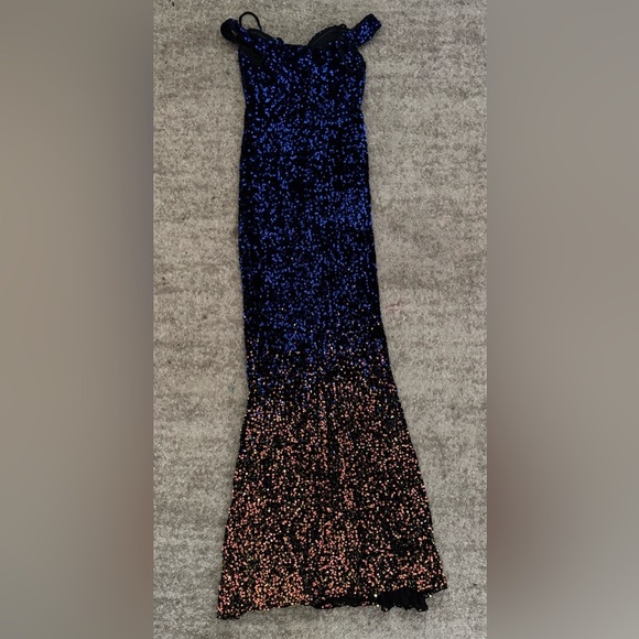 Faeriesty Elegant Off Shoulder Split Mermaid Hem Ombre Sequin Evening Dress sz S - Picture 5 of 11